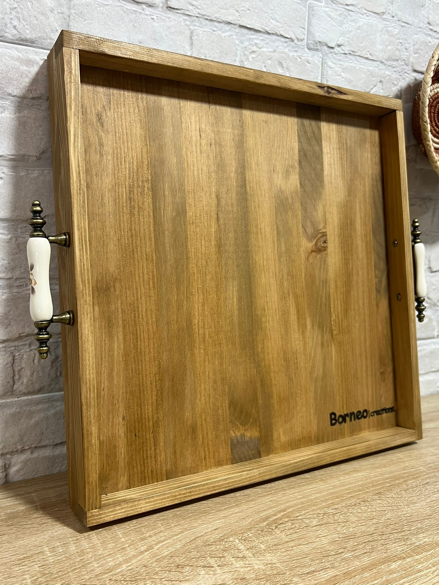 Plateau de service Bolena